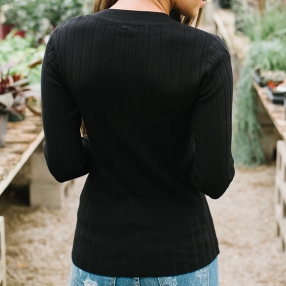 NWT Black Button Ribbed Henley Long Sleeve Top - Picture 6 of 8